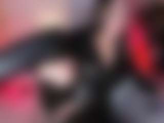 Live cam show with Megan - Oil on instabang
