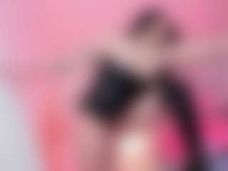 Live cam show with Megan - Fuck Machine on Latina Girls
