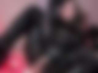 Live cam show with Megan - Squirt on pussylord.com