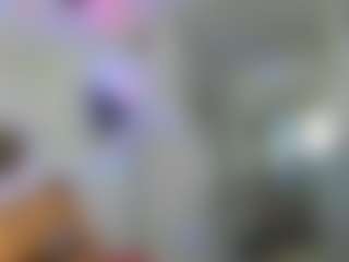 Live cam show with YAYA - Thong on livesexfox.com