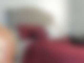 Live cam show with YAYA - Ebony on boobsie.com