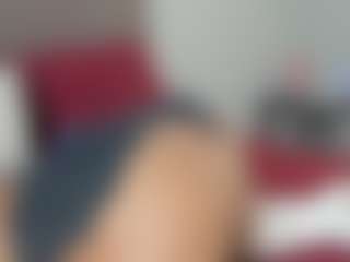 Live cam show with YAYA - Blowjob on Camsoda