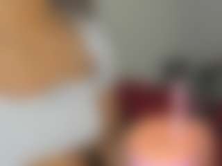 YAYA's Live Sex Cam Show