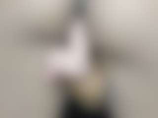 YAYA's Live Sex Cam Show
