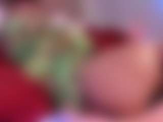 YAYA's Live Sex Cam Show