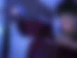 Live cam show with YAYA - Thong on CamwithHer