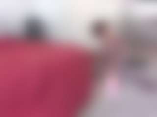 Live cam show with YAYA - Play on CamClone