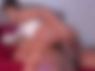 YAYA's Live Sex Cam Show