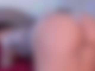 YAYA's Live Sex Cam Show