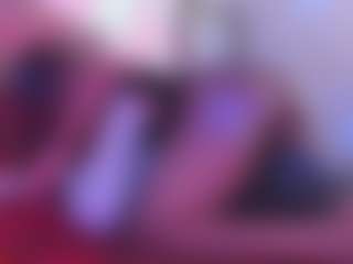 Live cam show with YAYA - Small Tits on Camsoda