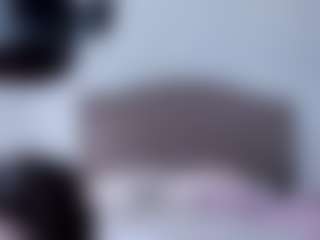 Live cam show with YAYA - Play on Soda Cam