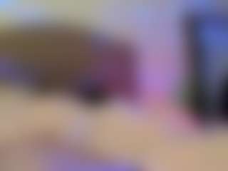 Live cam show with YAYA - Squirt on Gym Cam Girls