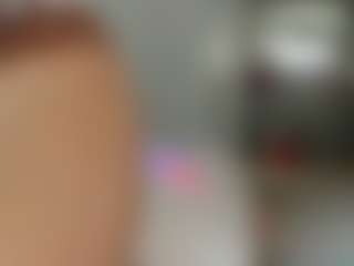 YAYA's Live Sex Cam Show