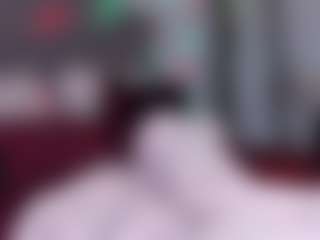 Live cam show with YAYA - Cum on Camsoda
