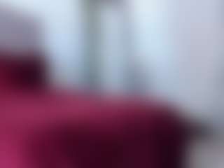 YAYA's Live Sex Cam Show