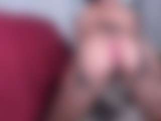 YAYA's Live Sex Cam Show