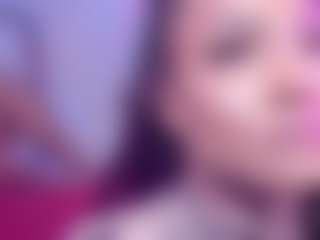 Live cam show with YAYA - Brown Hair on Camsoda
