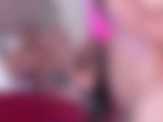 YAYA's Live Sex Cam Show