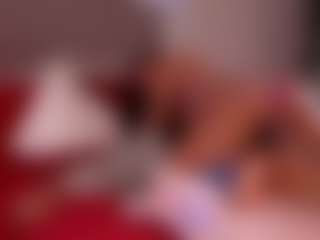 YAYA's Live Sex Cam Show