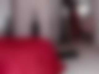 Live cam show with YAYA - Black Petite on Camsoda Late Night