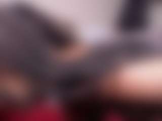 Live cam show with YAYA - Car on thefappeningchat.com
