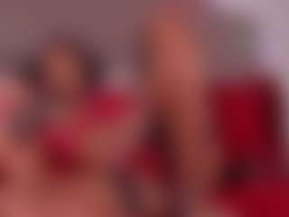 YAYA's Live Sex Cam Show
