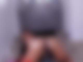 YAYA's Live Sex Cam Show