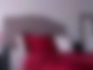 Spettacolo in cam dal vivo con YAYA - Bwc su Camsoda