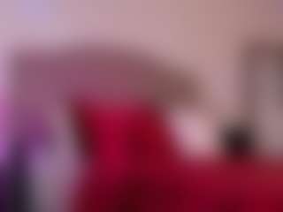 YAYA's Live Sex Cam Show