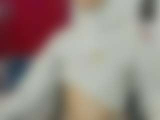 Live cam show with AishaAmin - Robe on iamadamtest123.com