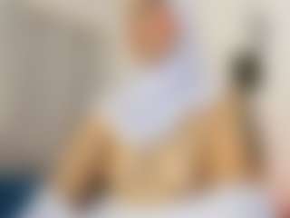AishaAmin's Live Sex Cam Show