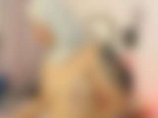 AishaAmin's Live Sex Cam Show