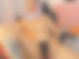 Live cam show with AishaAmin - Public BBW on Camsoda