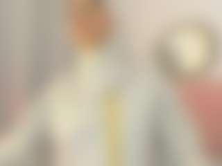 Live cam show with AishaAmin - Office on Mixed Magazine Live