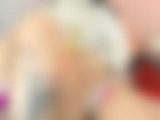 Live cam show with AishaAmin - Nipple Piercings on livesuperchat.net