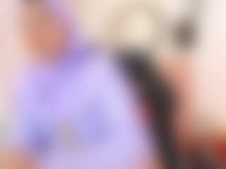 Live cam show with AishaAmin - Public Curvy on SinfulBabes