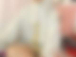 Live cam show with AishaAmin - Trimmed Arab on Dolls Live