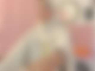 AishaAmin MILF webcam performer live streaming