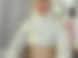 AishaAmin MILF webcam performer live streaming