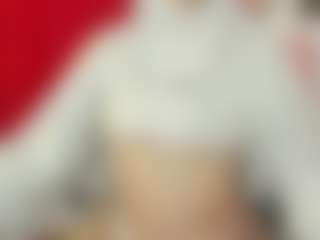 Live cam show with AishaAmin - Cosplay Curvy on sexylive.show