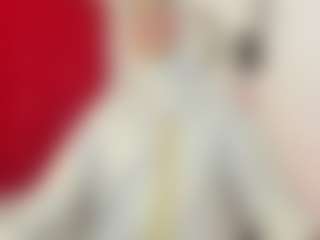 AishaAmin MILF webcam performer live streaming