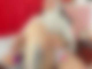 Live cam show with AishaAmin - Arab on fapnchat