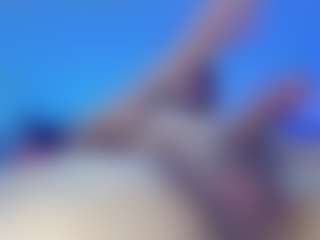 Live cam show with miss-adriana - Orgasm on crypto-cams
