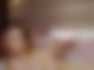 SandraHaze's Live Sex Cam Show