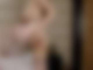 SandraHaze's Live Sex Cam Show