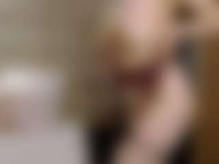 SandraHaze's Live Sex Cam Show