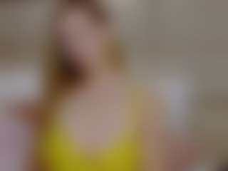 Live cam show with SandraHaze - Brown Eyes Blonde Hair on SpunkLive