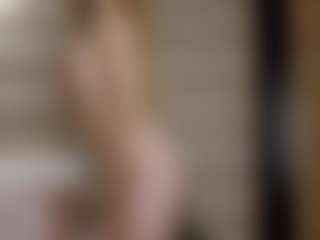 SandraHaze's Live Sex Cam Show
