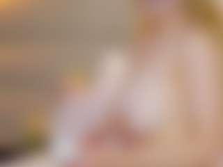 Live cam show with SandraHaze - Tittyfuck on luckytryst.com
