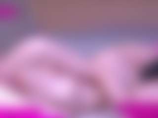 Live cam show with WWhiteWWidow - Small Ass on Sex Cam Show